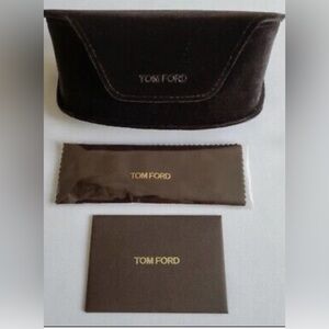 Velour Tom Ford case (sunglasses)